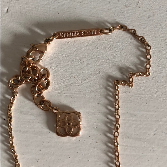 Kendra Scott - Picture 2 of 2